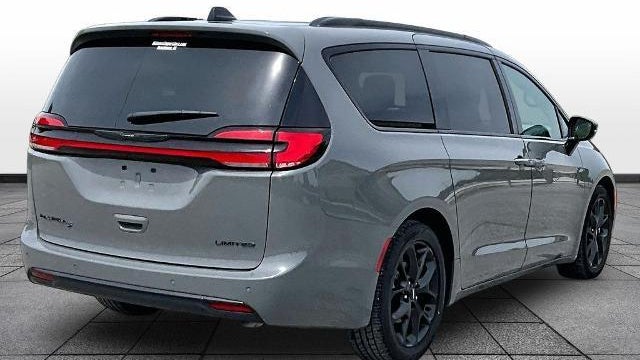 2025 Chrysler Pacifica Limited