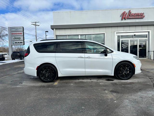 2025 Chrysler Pacifica