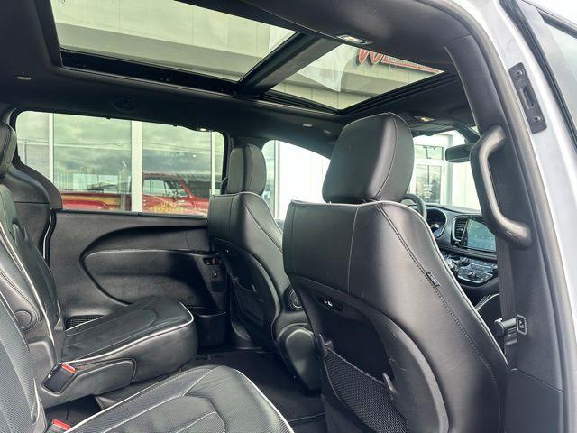 2025 Chrysler Pacifica