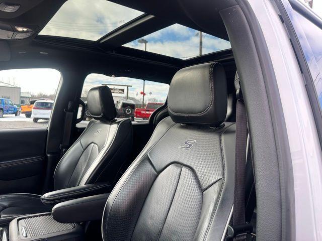 2025 Chrysler Pacifica