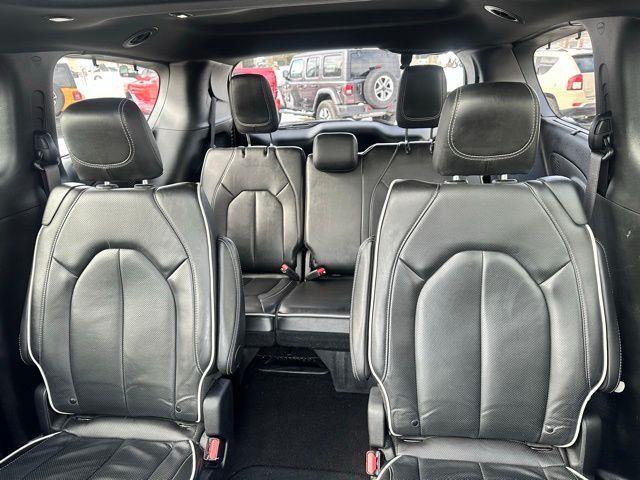2025 Chrysler Pacifica