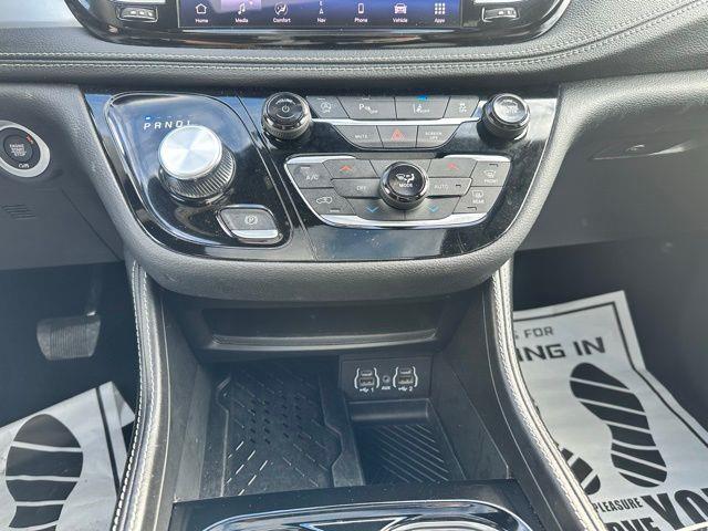 2025 Chrysler Pacifica