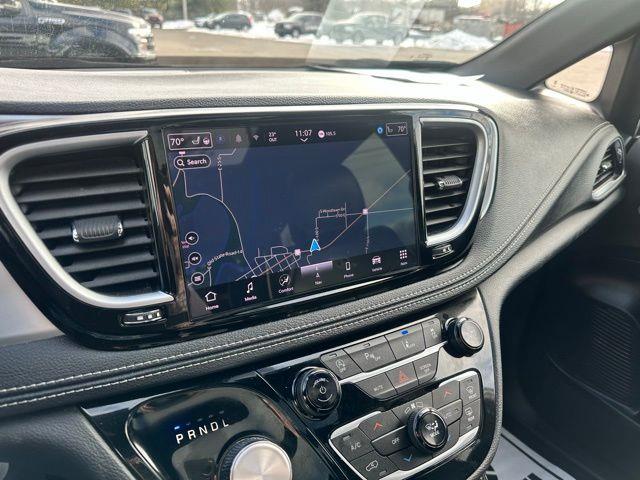 2025 Chrysler Pacifica
