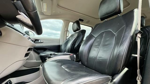 2019 Chrysler Pacifica Limited 35th Anniversary