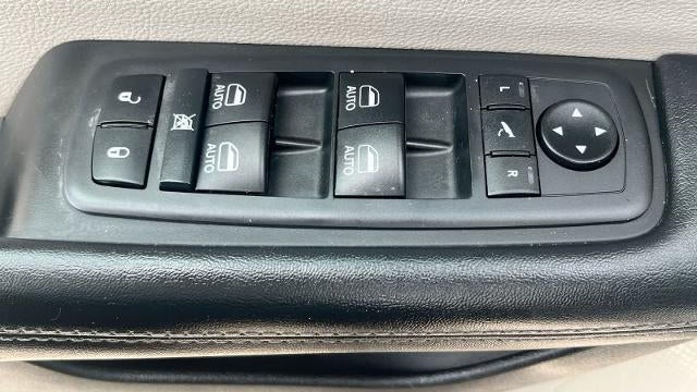 2019 Chrysler Pacifica Limited 35th Anniversary