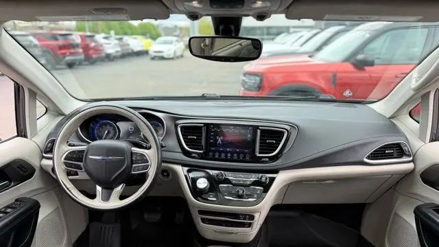 2019 Chrysler Pacifica Limited 35th Anniversary