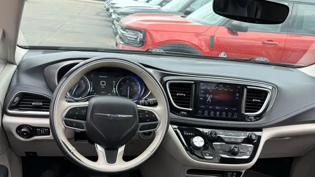 2019 Chrysler Pacifica Limited 35th Anniversary