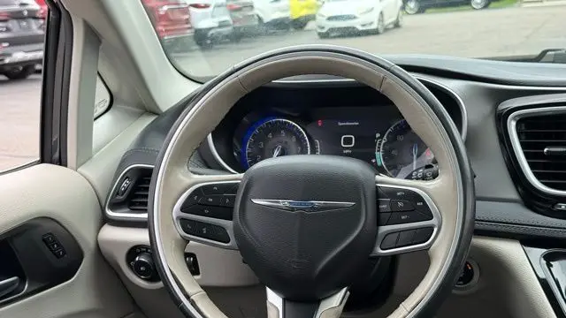 2019 Chrysler Pacifica Limited 35th Anniversary