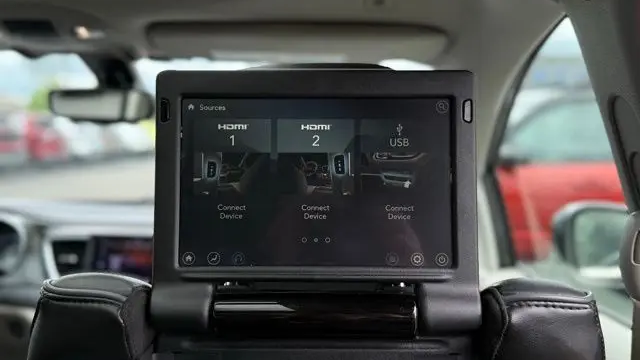 2019 Chrysler Pacifica Limited 35th Anniversary