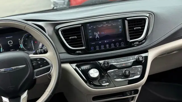 2019 Chrysler Pacifica Limited 35th Anniversary