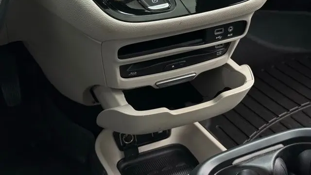 2019 Chrysler Pacifica Limited 35th Anniversary