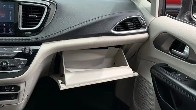 2019 Chrysler Pacifica Limited 35th Anniversary