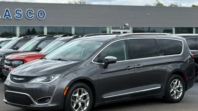 2019 Chrysler Pacifica Limited 35th Anniversary
