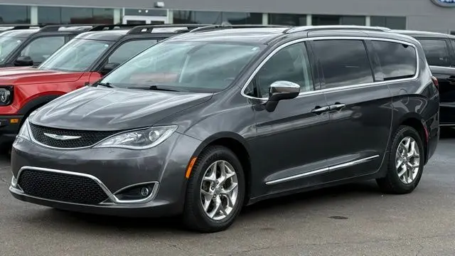 2019 Chrysler Pacifica Limited 35th Anniversary