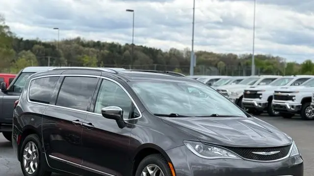 2019 Chrysler Pacifica Limited 35th Anniversary