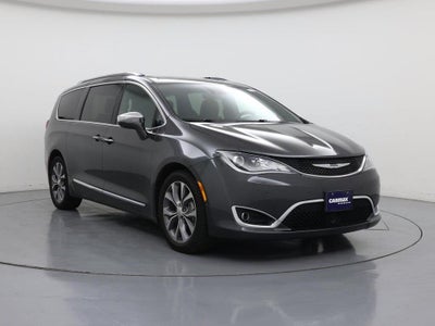 Photo of a 2020 Chrysler Pacifica Limited 4DR Mini-Van for sale