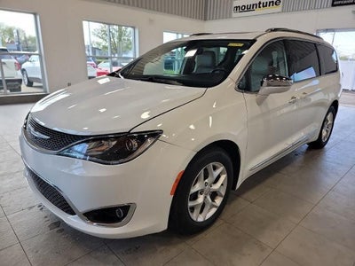 2020 Chrysler Pacifica Limited 4DR Mini-Van