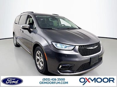 Photo of a 2023 Chrysler Pacifica Limited 4DR Mini-Van for sale