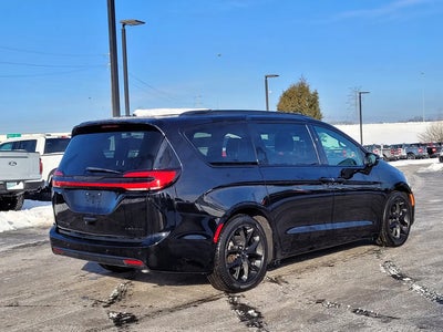 2025 Chrysler Pacifica Limited 4DR Mini-Van