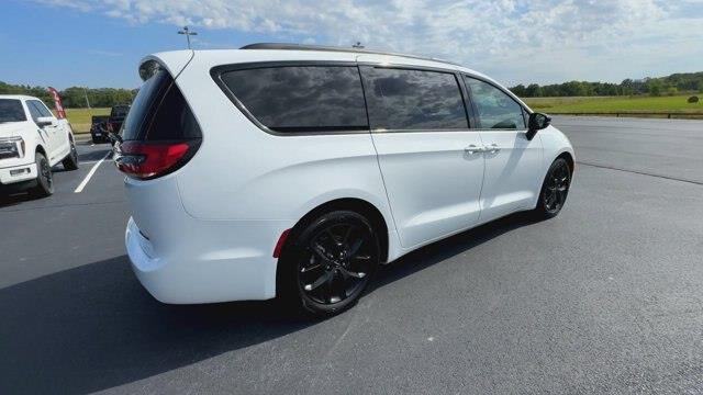 2025 Chrysler Pacifica - $31,119