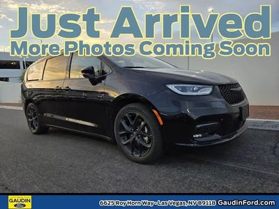2025 Chrysler Pacifica Limited 4DR Mini-Van