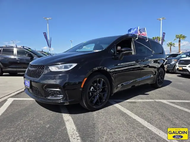 2025 Chrysler Pacifica - $27,216