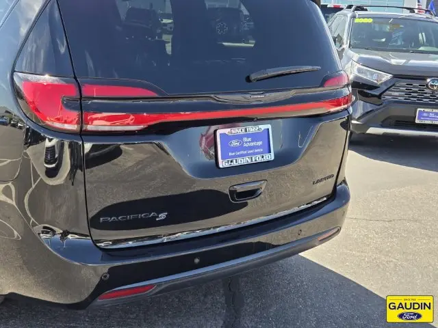 2025 Chrysler Pacifica - $27,216