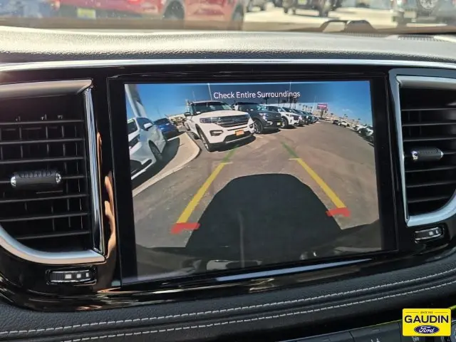 2025 Chrysler Pacifica - $27,216