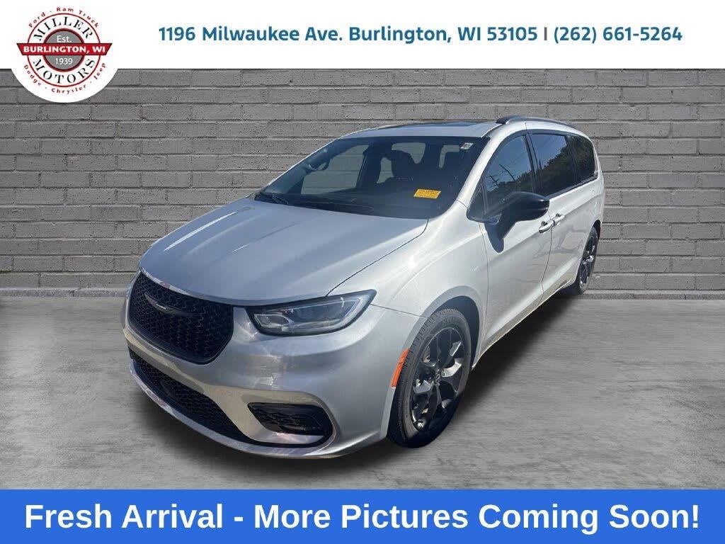 2026 Chrysler Pacifica - $31,487