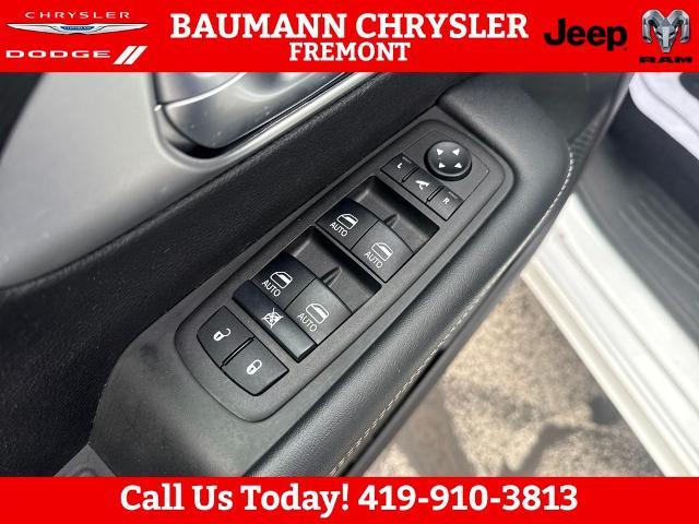 2026 Chrysler Pacifica - $32,860