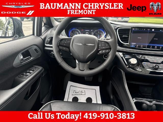 2026 Chrysler Pacifica - $32,890