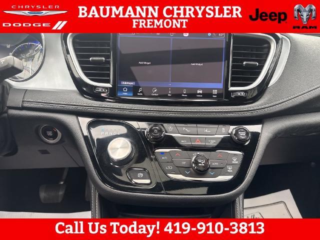 2026 Chrysler Pacifica - $32,479