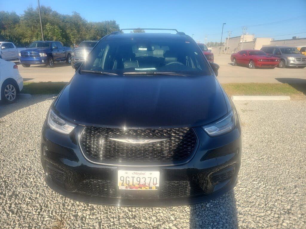 2026 Chrysler Pacifica - $33,998