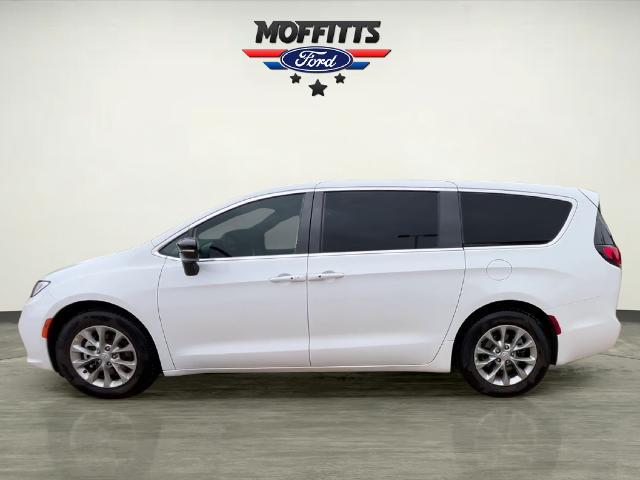 2026 Chrysler Pacifica - $33,138