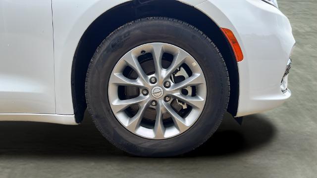 2026 Chrysler Pacifica - $33,138