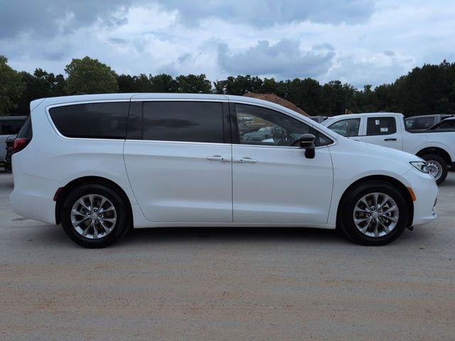 2026 Chrysler Pacifica - $35,087