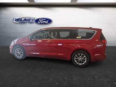 Photo of a 2026 Chrysler Pacifica Limited 4DR Mini-Van for sale
