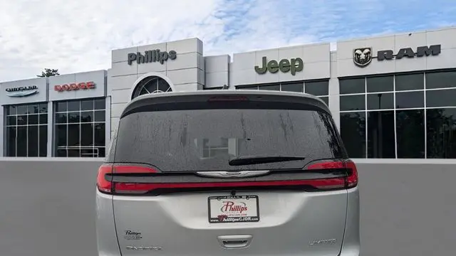2026 Chrysler Pacifica Limited