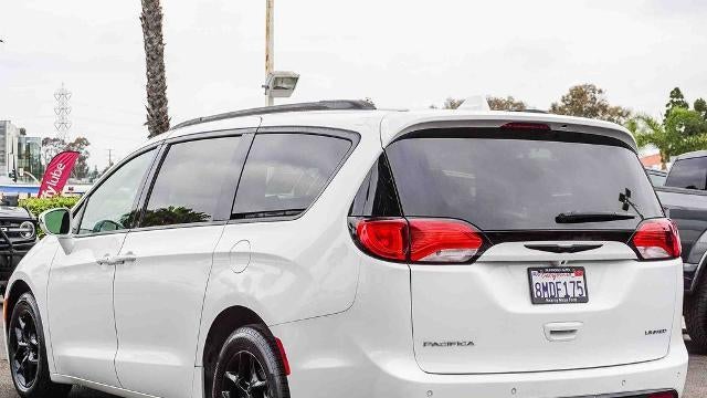 2018 Chrysler Pacifica Limited