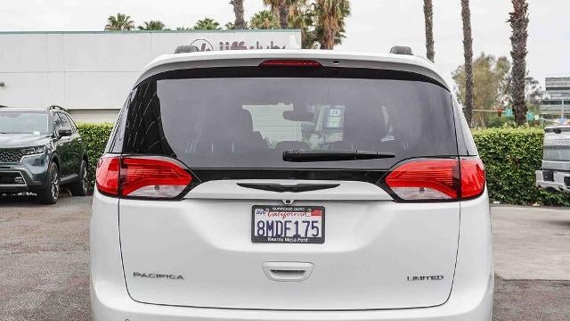 2018 Chrysler Pacifica Limited