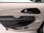 2022 Pacifica Thumbnail 12