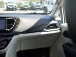2024 Pacifica Thumbnail 27