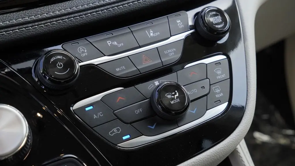 2024 Chrysler Pacifica Limited