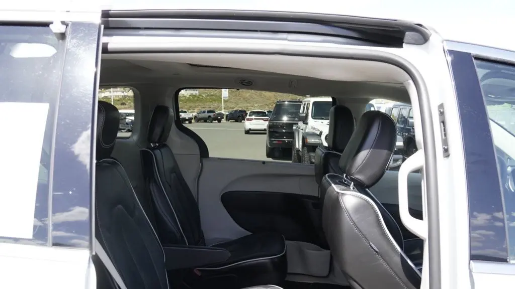 2024 Chrysler Pacifica Limited