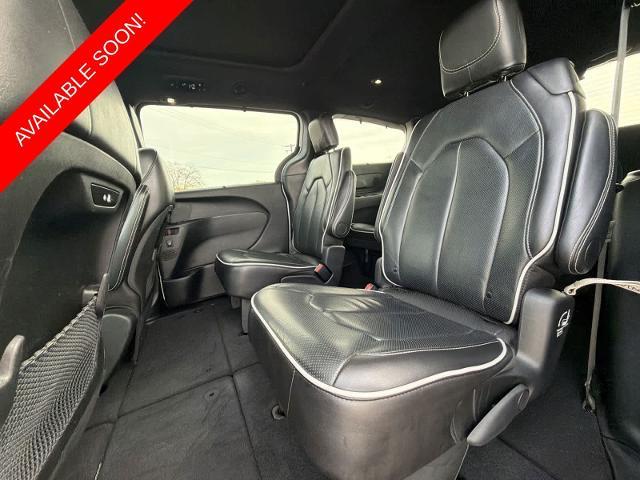 2025 Chrysler Pacifica - $30,275