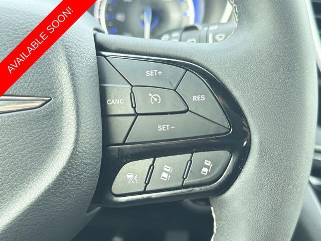 2025 Chrysler Pacifica - $30,275