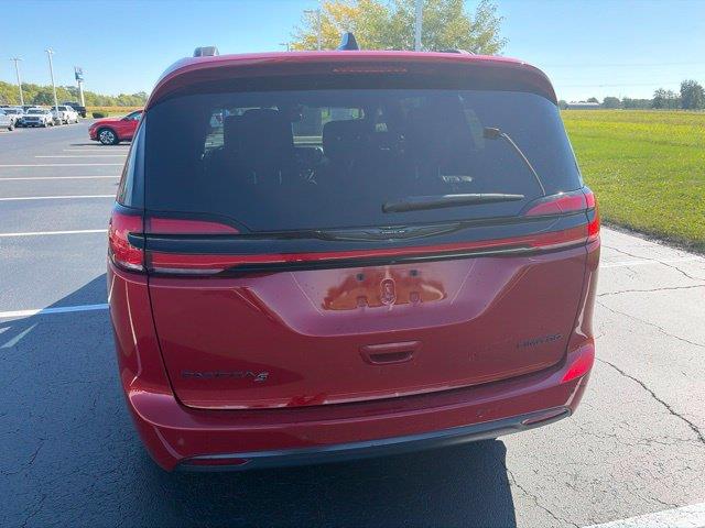 2025 Chrysler Pacifica - $26,910