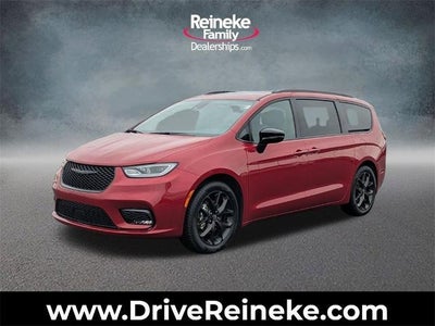 2025 Chrysler Pacifica Limited 4DR Mini-Van