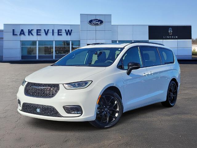 2025 Chrysler Pacifica