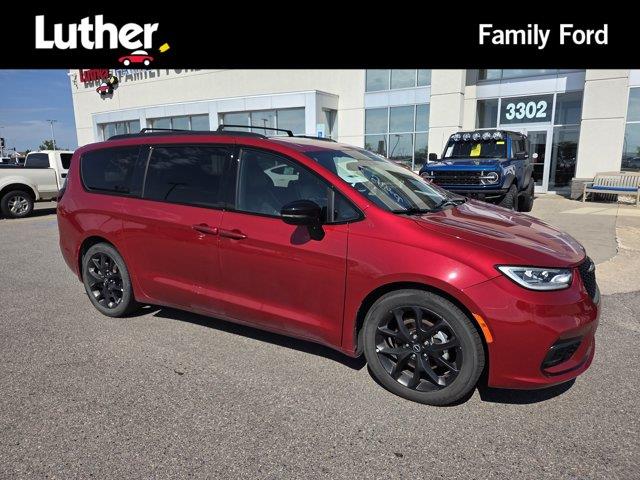 2025 Chrysler Pacifica